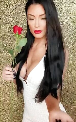 Anyone else wanna titfuck Eva so badly rn?