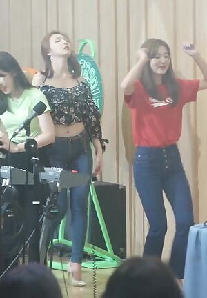 Red Velvet - Joy