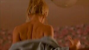 Jaime Pressly bath plot in 'Poison Ivy: The New Seduction'