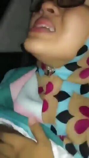 fingered in her car