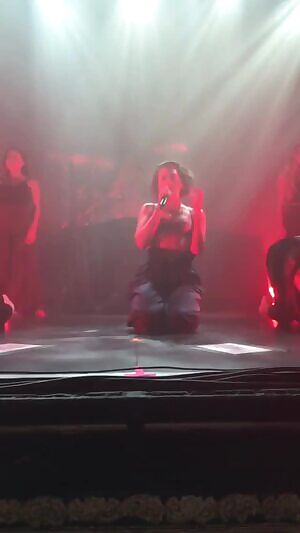 Dua Lipa is sexy.