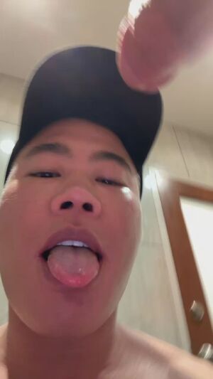 Asian BWC Deepthroat Korean Oral